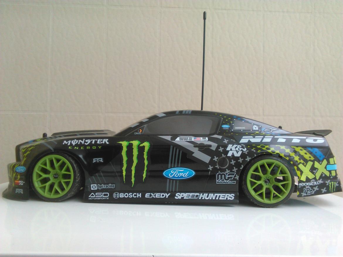 Bil HPI E-10 Drift Vaughn Gittin Jr. billede 4