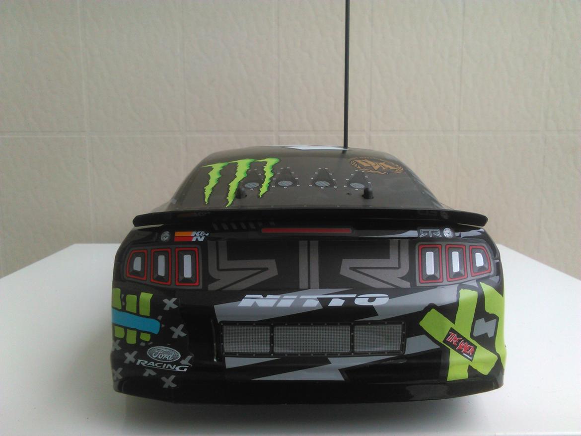 Bil HPI E-10 Drift Vaughn Gittin Jr. billede 8