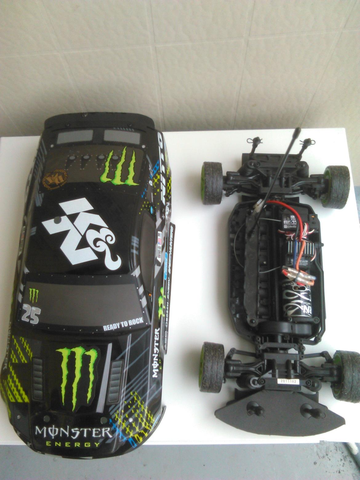 Bil HPI E-10 Drift Vaughn Gittin Jr. billede 10