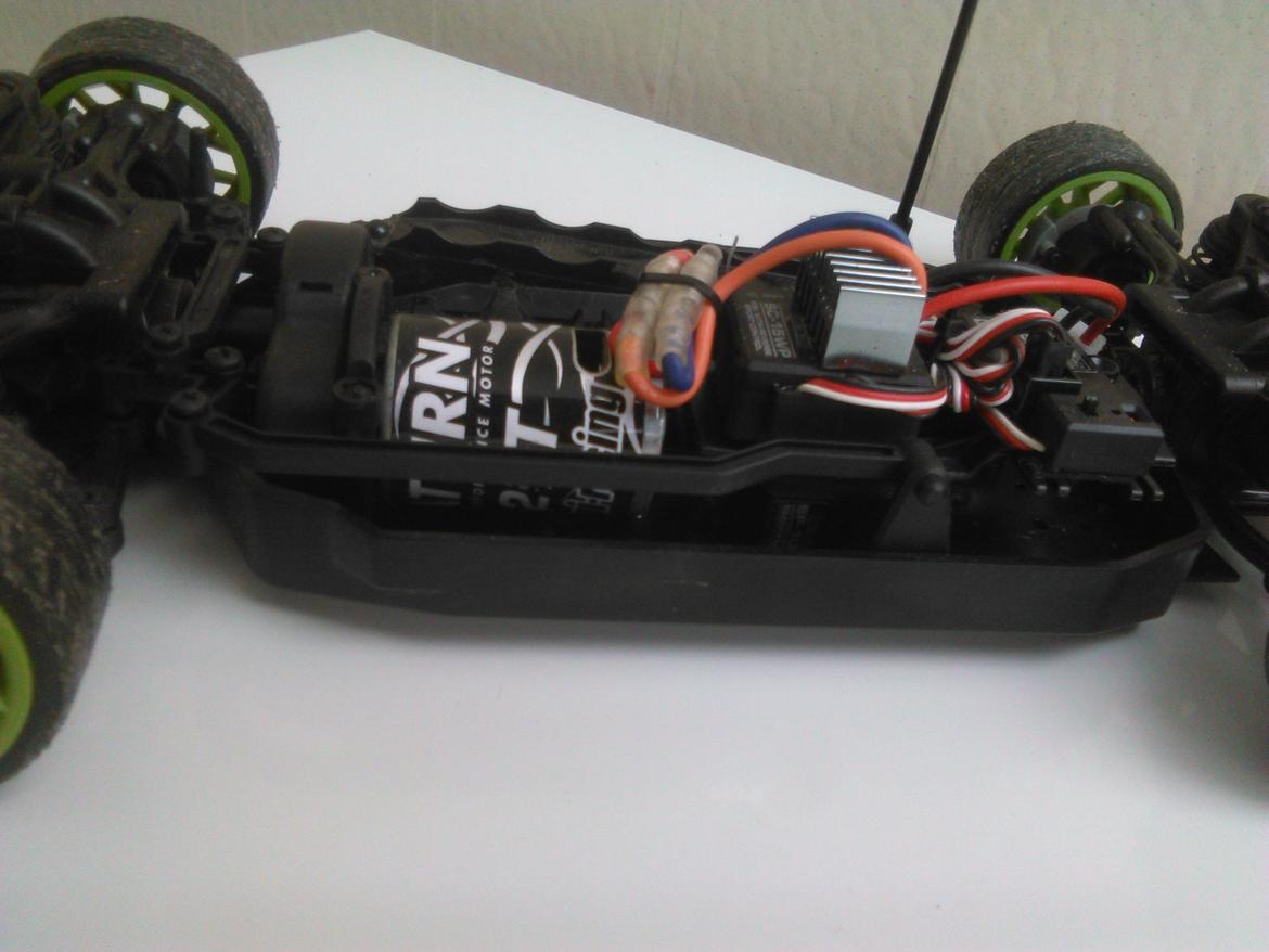 Bil HPI E-10 Drift Vaughn Gittin Jr. billede 19
