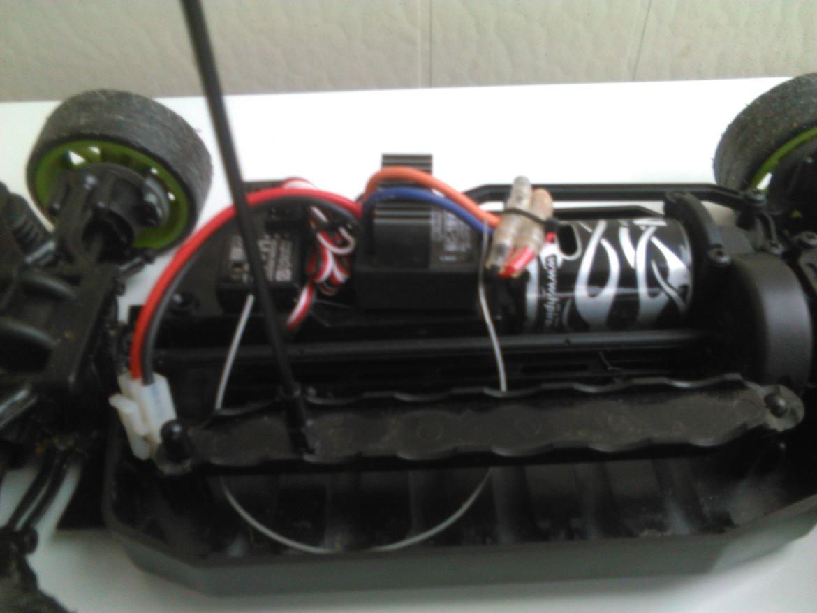 Bil HPI E-10 Drift Vaughn Gittin Jr. billede 22
