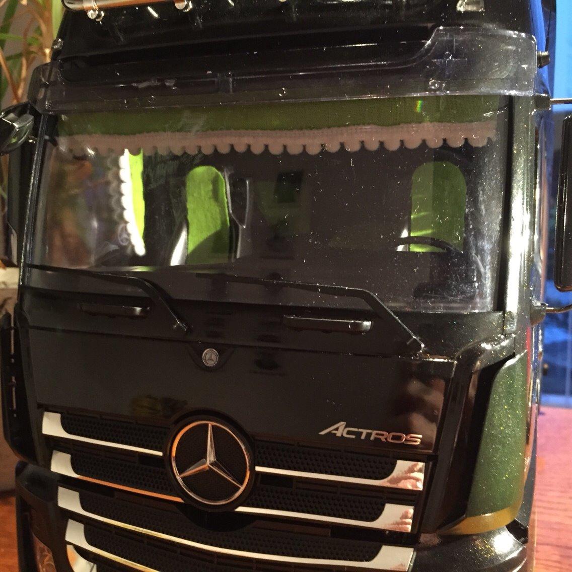 Lastbiler Mercedes Actros 1851 billede 17