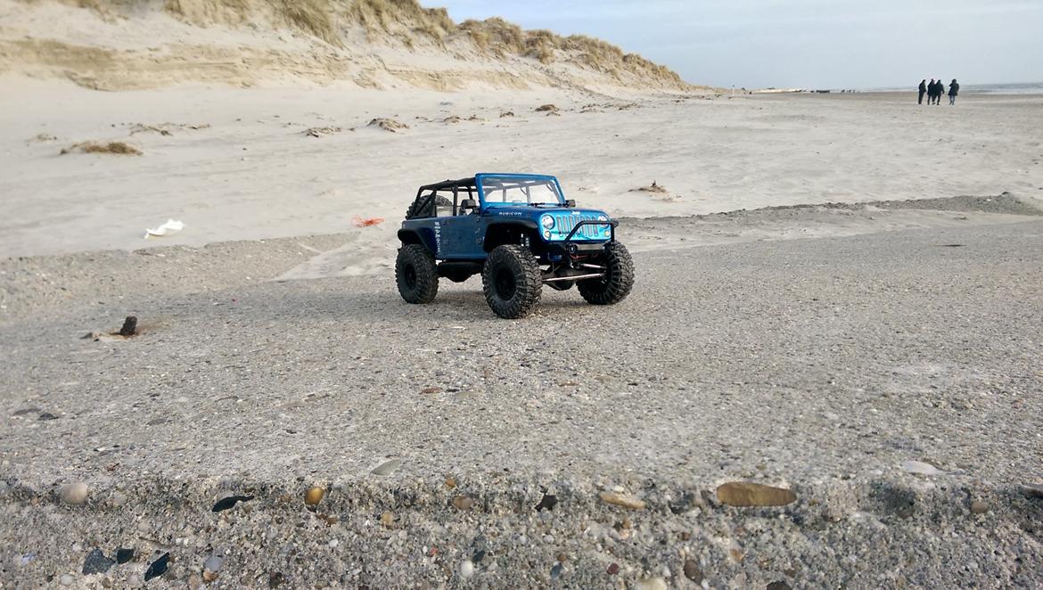 Bil AXIAL SCX10 JeeP Wrangler Unlimited Rubicon KIT billede 15