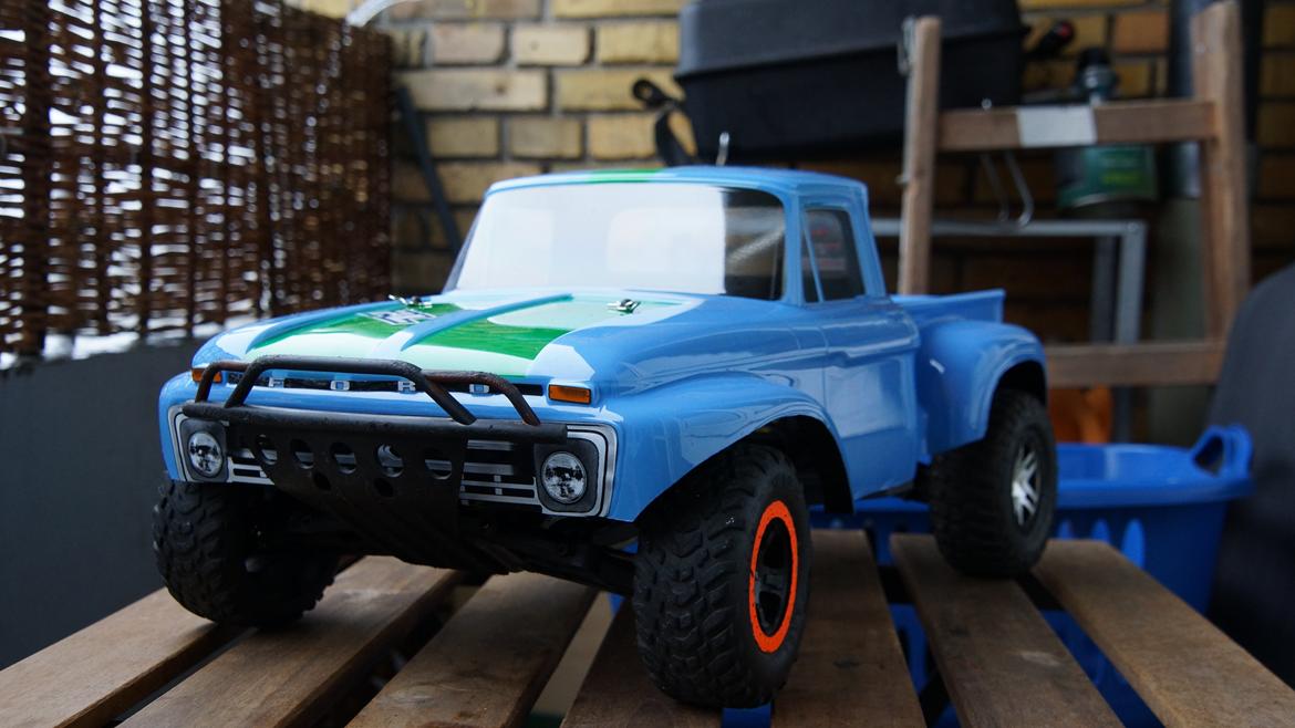 Bil traxxas slash 2WD billede 8