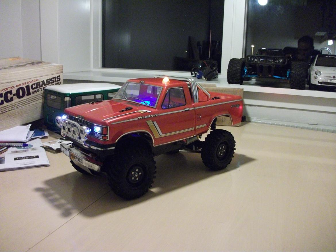 Truck Tamiya CC-01 Landfreeder billede 3