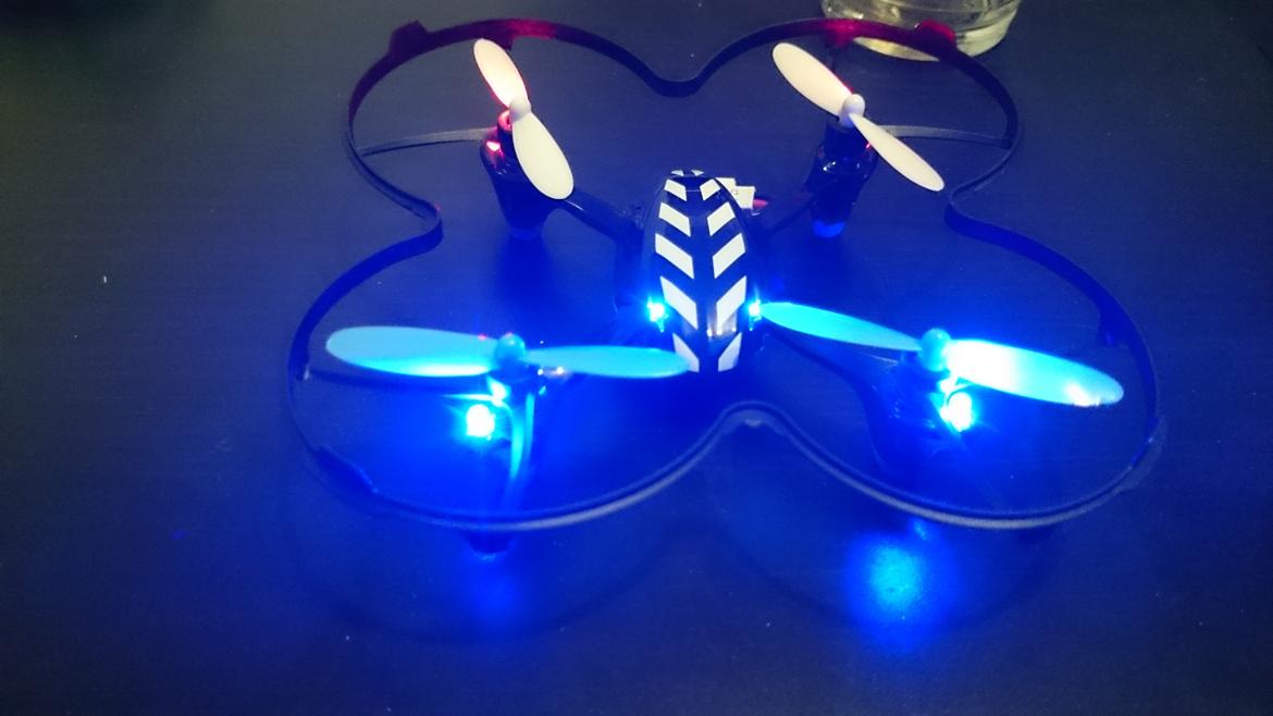 Multirotor Hubsan X4 H107L - BLÅ LYS billede 10