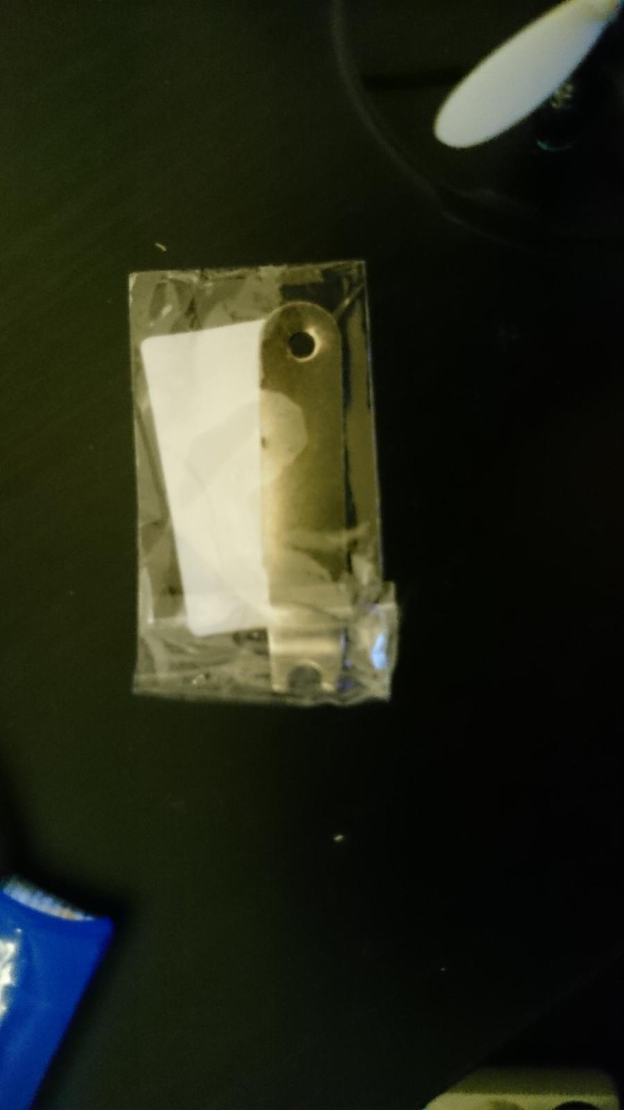 Multirotor Hubsan X4 H107L - Værktøj til at tage propellerne af med billede 13