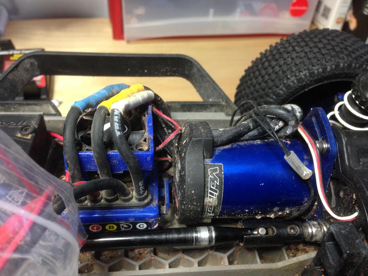 Off-Roader Traxxas Slash 4*4 Ultimate billede 11