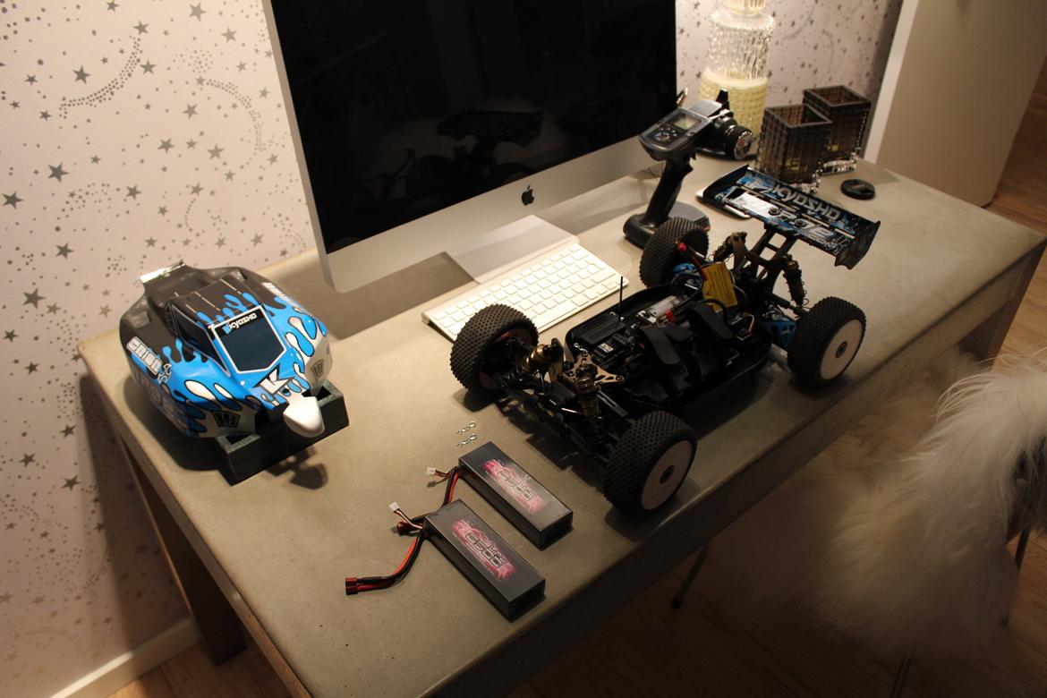 Buggy Kyosho Inferno MP9e - TKI billede 7