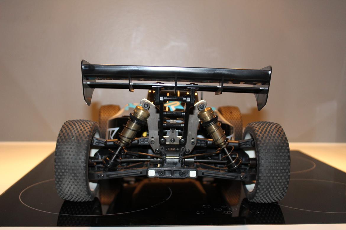 Buggy Kyosho Inferno MP9e - TKI billede 18