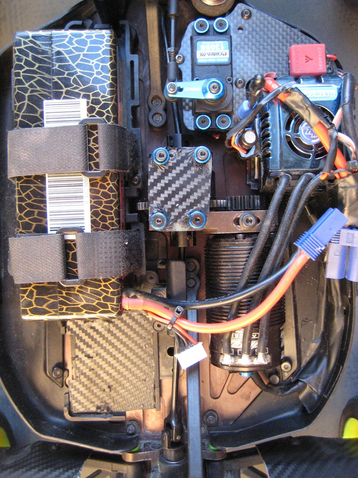 Buggy Kyosho MP9e TKI billede 11