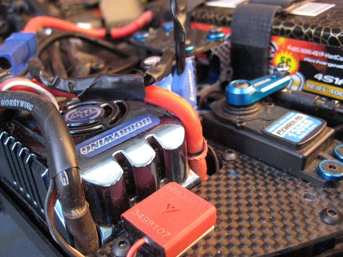 Buggy Kyosho MP9e TKI billede 8