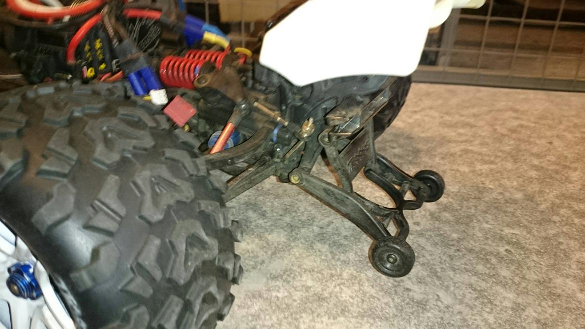 Buggy Traxxas E-Revo billede 6