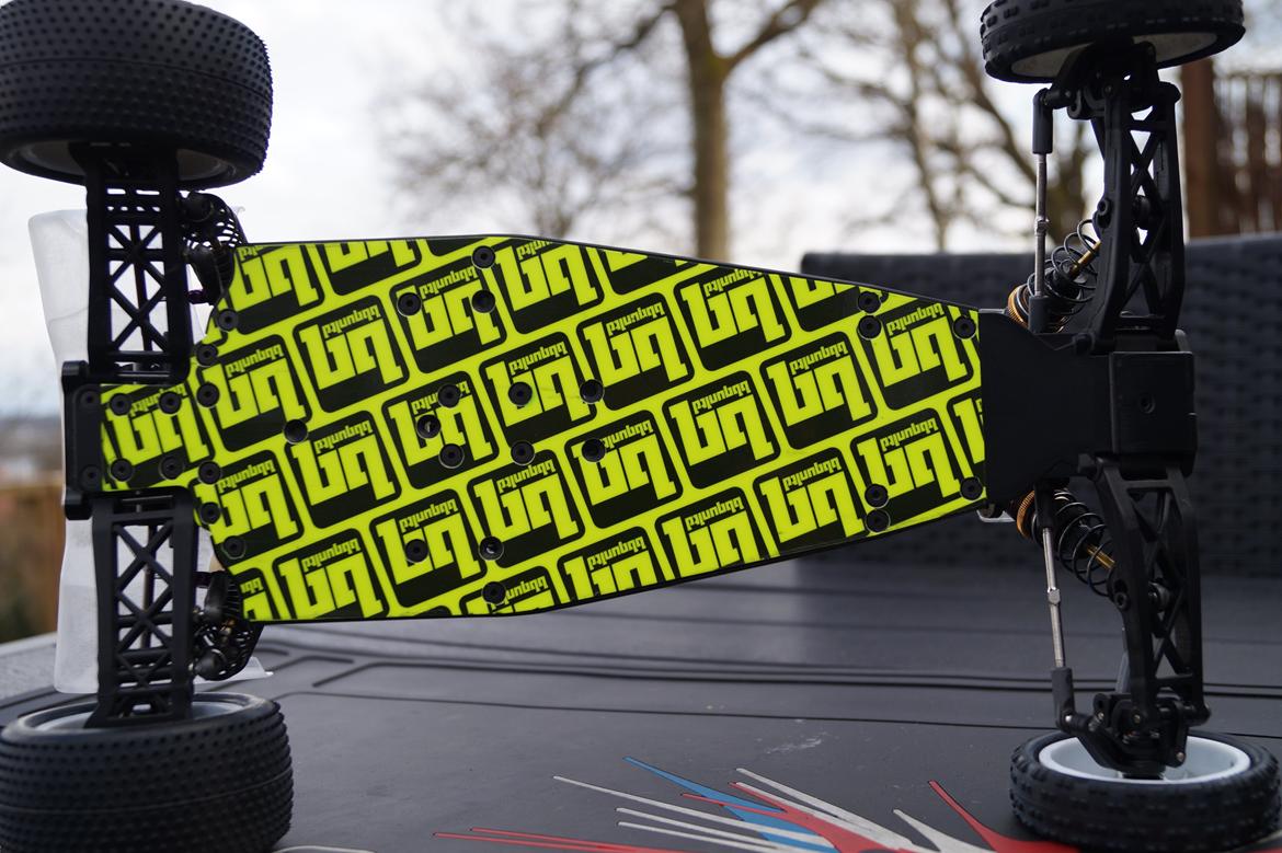 Buggy Schumacher Cougar KF2 billede 9