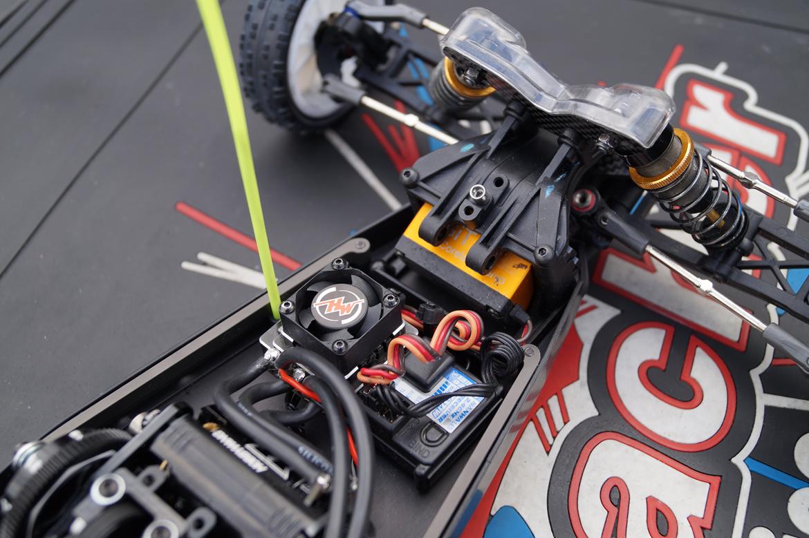 Buggy Schumacher Cougar KF2 billede 4