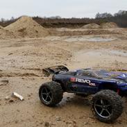 Off-Roader Traxxas E-revo vxl solgt