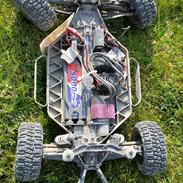 Off-Roader Traxxas Slash 4x4 