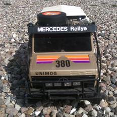 Truck Nikko Hi-lux Unimog "Rallye Paris - Dakar"