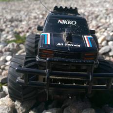 Truck Nikko Big Bubba 1/32