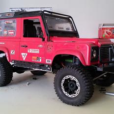 Off-Roader Axial Scx10 Land Rover D90 Solgt