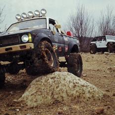 Off-Roader Tamiya Hilux HL Custom 