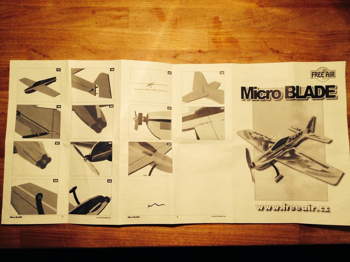 Fly Micro Blade - Fine bygge foto billede 9