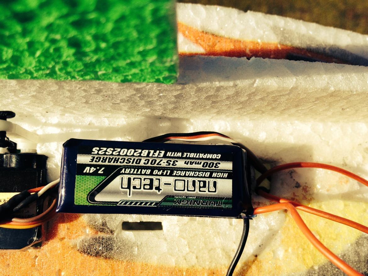 Fly Micro Blade - 7-8 min flyvning på et 300 mAmp 2 S billede 11