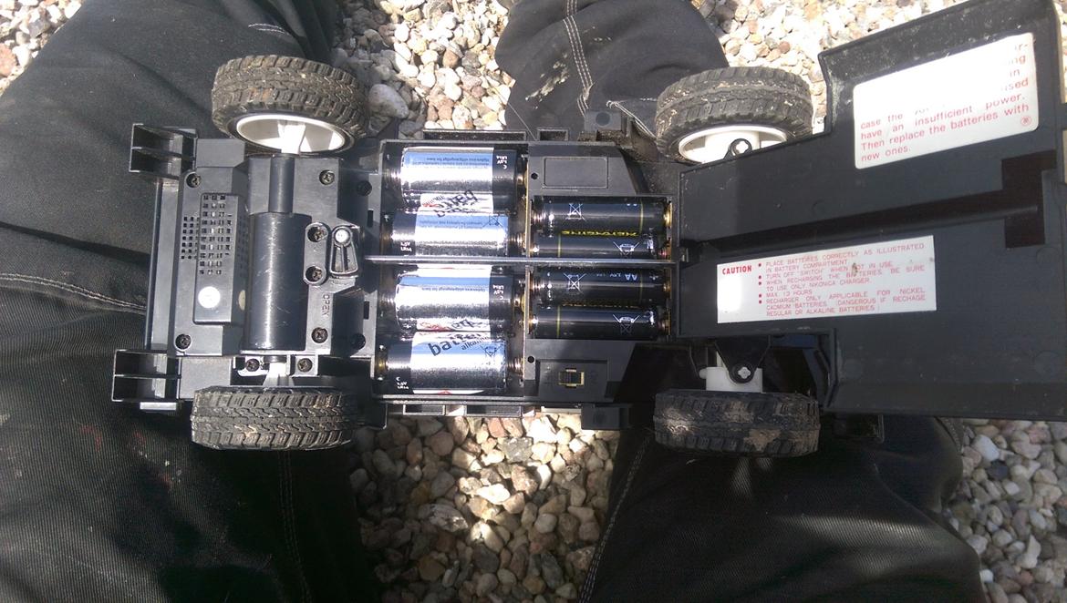 Truck Nikko Hi-lux Unimog "Rallye Paris - Dakar" - Kræver lidt at køre på, men den har også et imponerende moment for den tid. billede 5