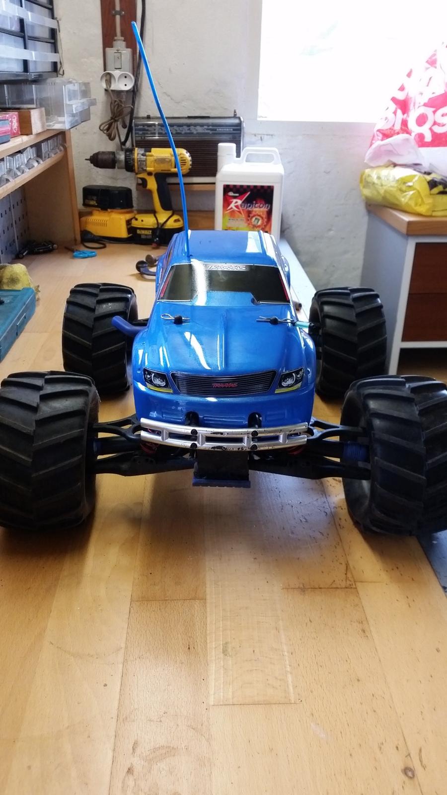 Bil Traxxas T-maxx Classic billede 2
