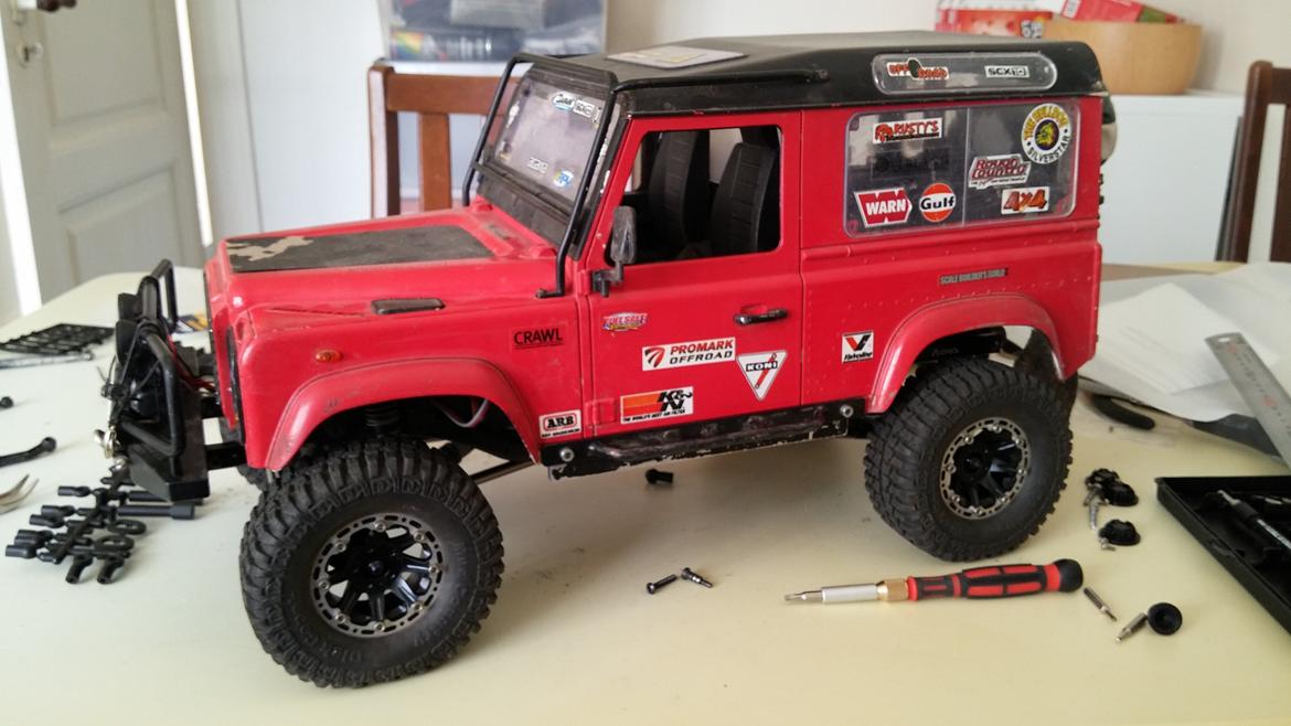 Off-Roader Axial Scx10 Land Rover D90 Solgt billede 3
