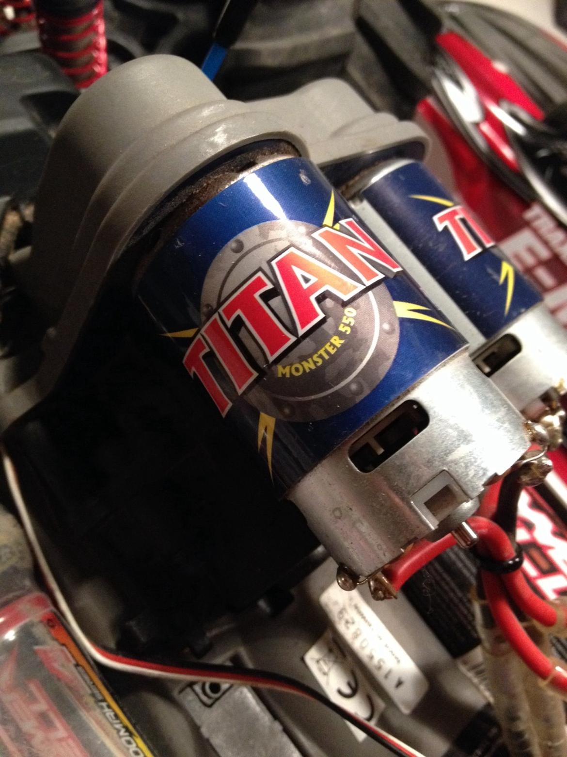 Off-Roader Traxxas E-maxx billede 4