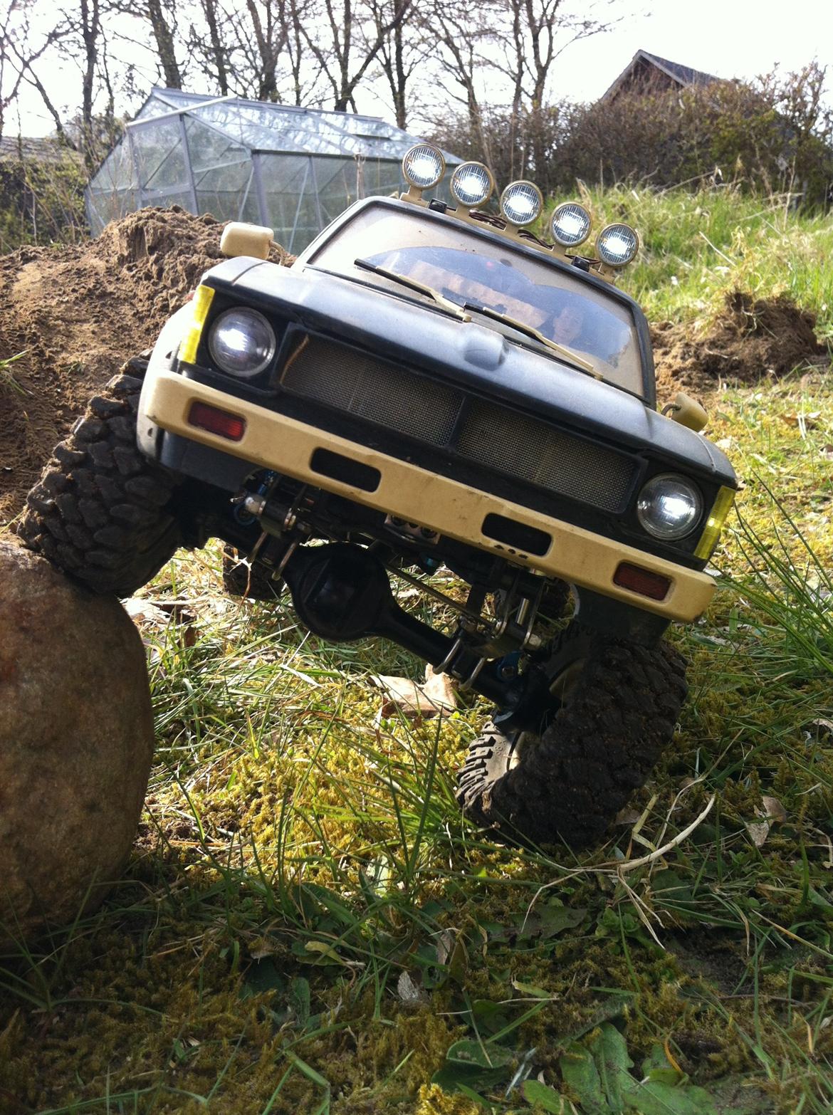 Off-Roader Tamiya Hilux HL Custom  billede 7
