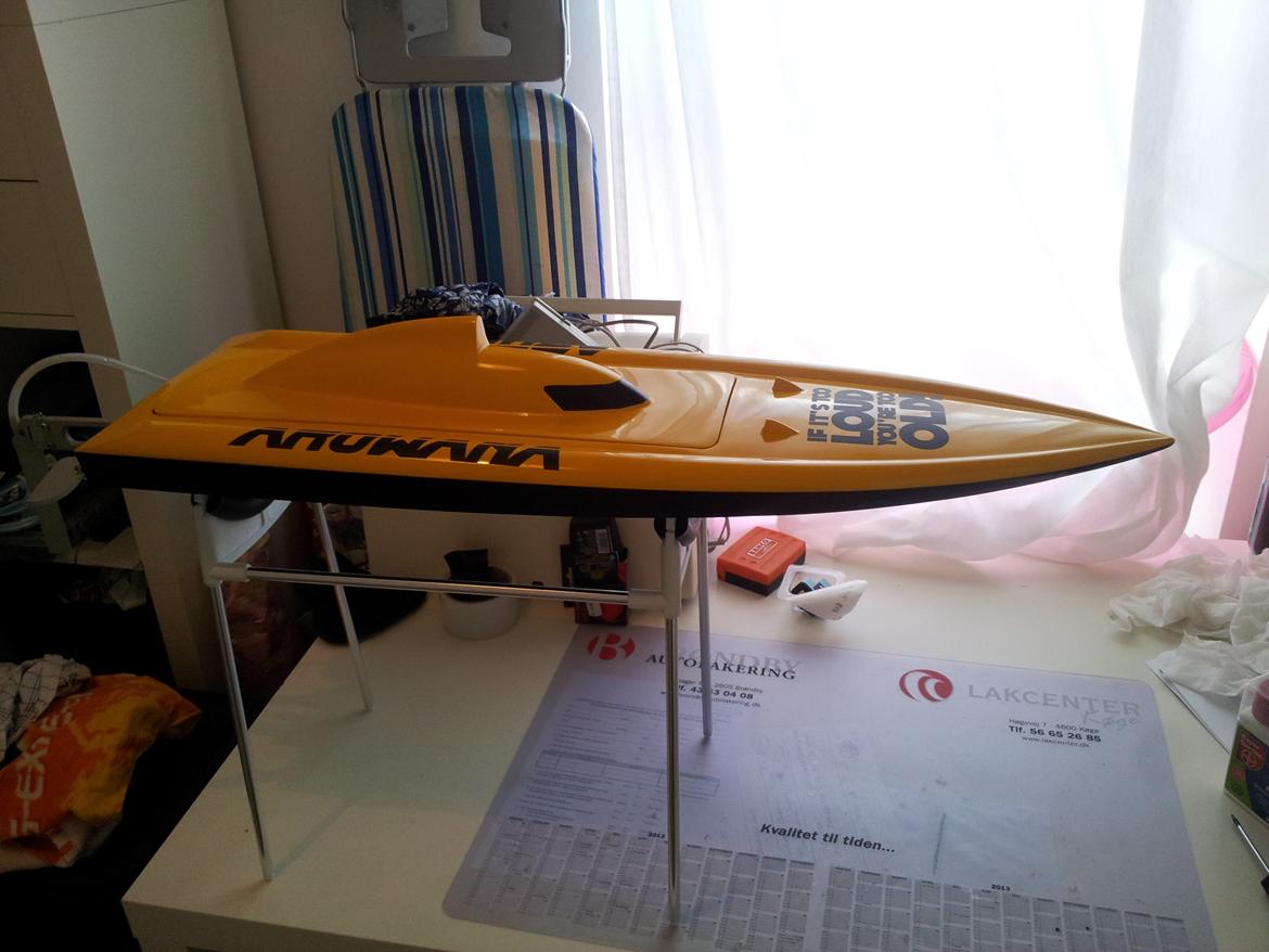 Båd arowana deep vee 31,5" solgt billede 1