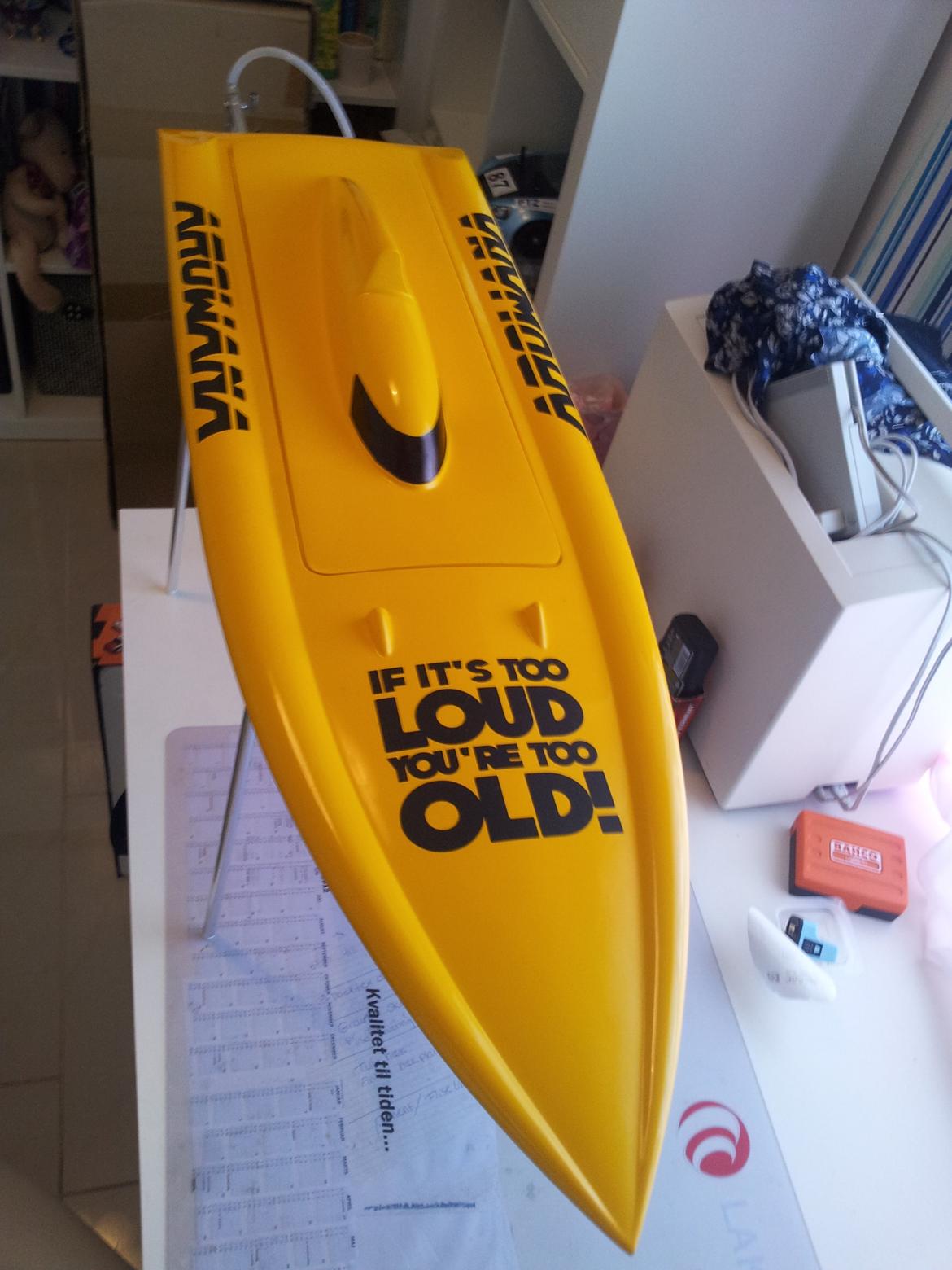 Båd arowana deep vee 31,5" solgt billede 3