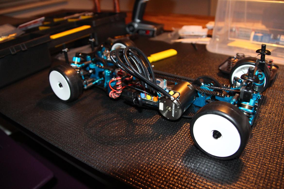 Bil Tamiya TRF419 billede 1