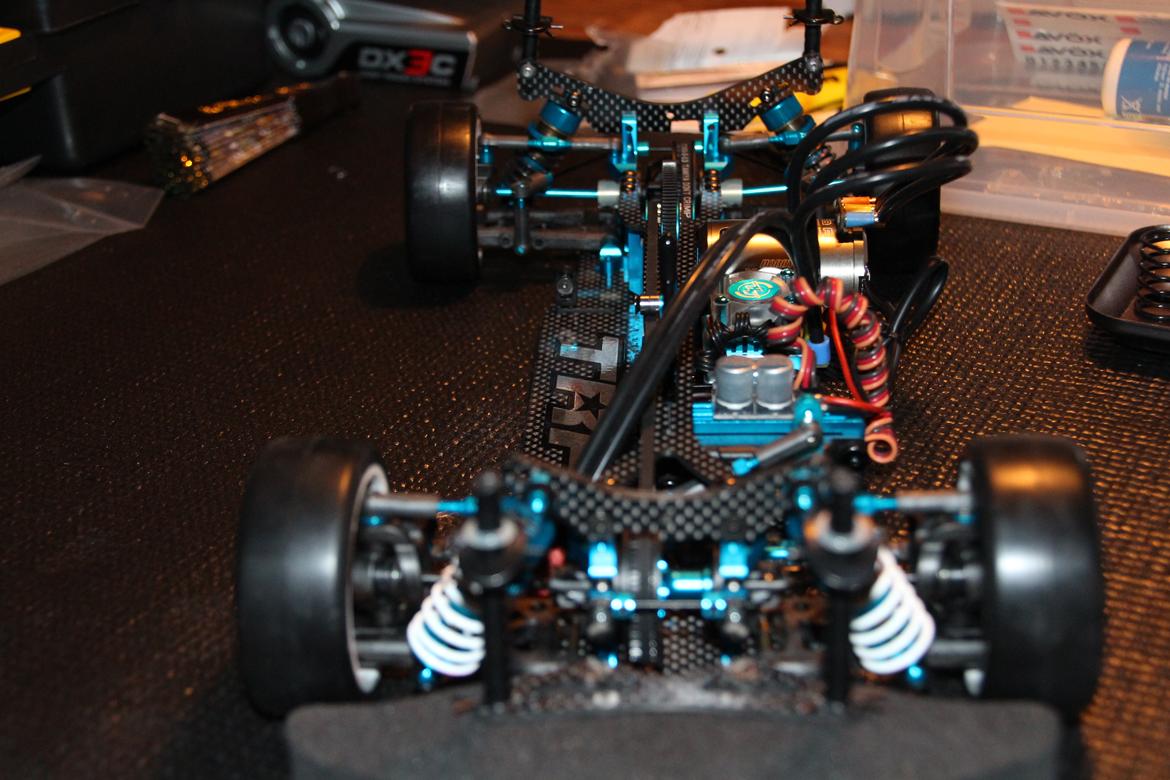 Bil Tamiya TRF419 billede 6