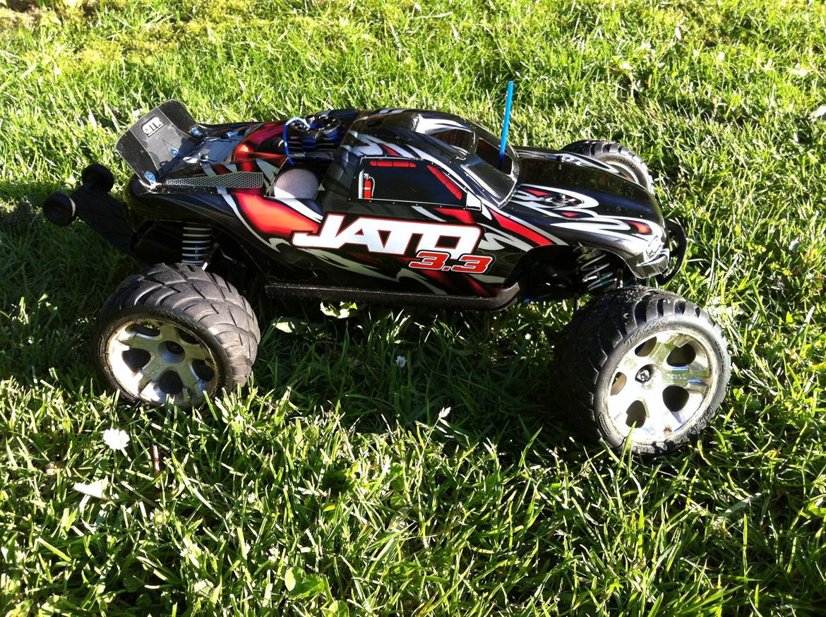 OffRoader Traxxas Jato 3,3 Billeder af rcenheder Uploaded af Brian A