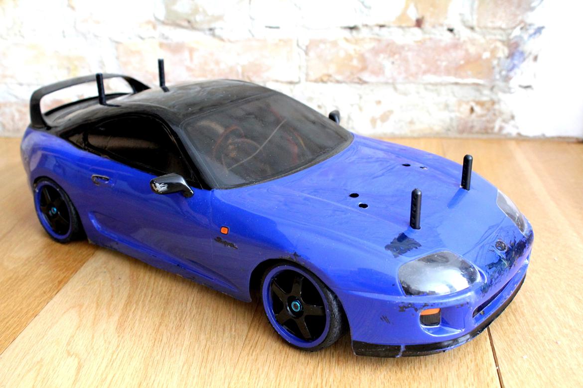 Bil Tamiya TA-06 PRO - Nu med Toyota Supra MKIV karosseri, 8.5T Xerun brushless coombi og 7.4v liPo billede 3