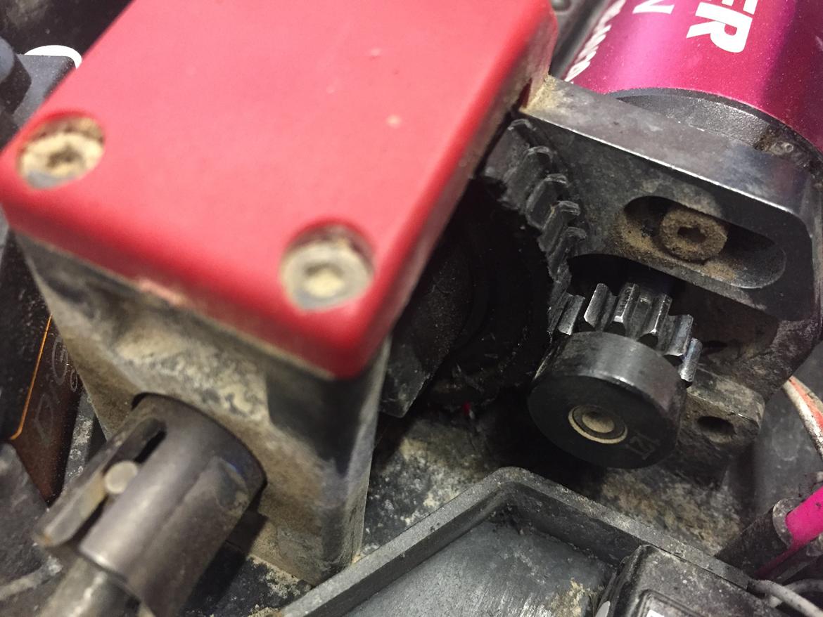 Bil Thunder Tiger mt4 g3 - En hurtig dag på flyvestationen, endte uden tænder :-) billede 8