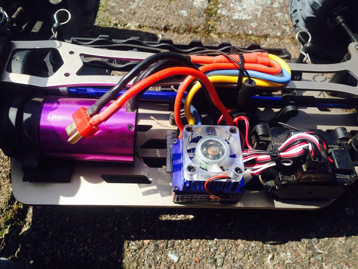 Bil Stealth X09 Brushless billede 10