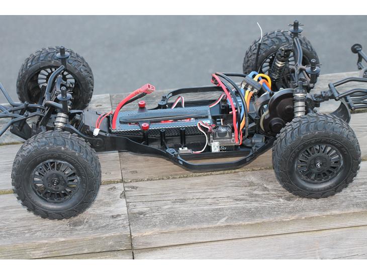 Off-Roader Team durango desc210 billede 1