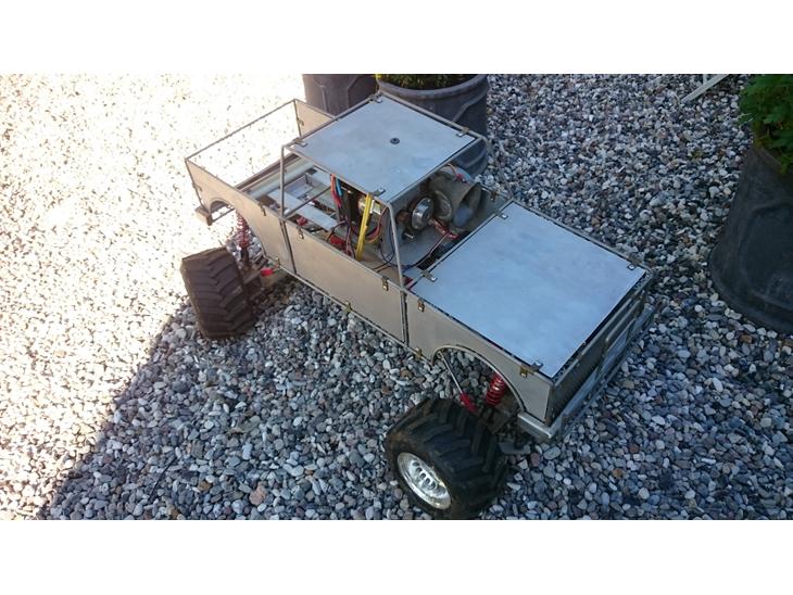 {{currentPhoto.altText}} billede {{currentPhoto.number}}