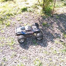 Truck Traxxas Jato E