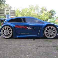 Bil Traxxas VXL 1/16 Rally.