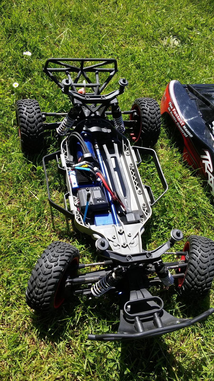 Truck Traxxas Slash 4x4 Brushless - Drivlinje, motor og ESC er standard. billede 5