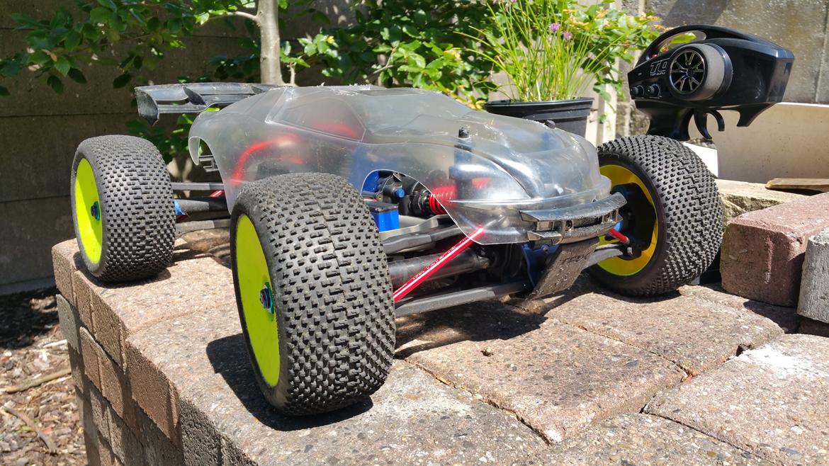 Off-Roader Traxxas E-Revo billede 2