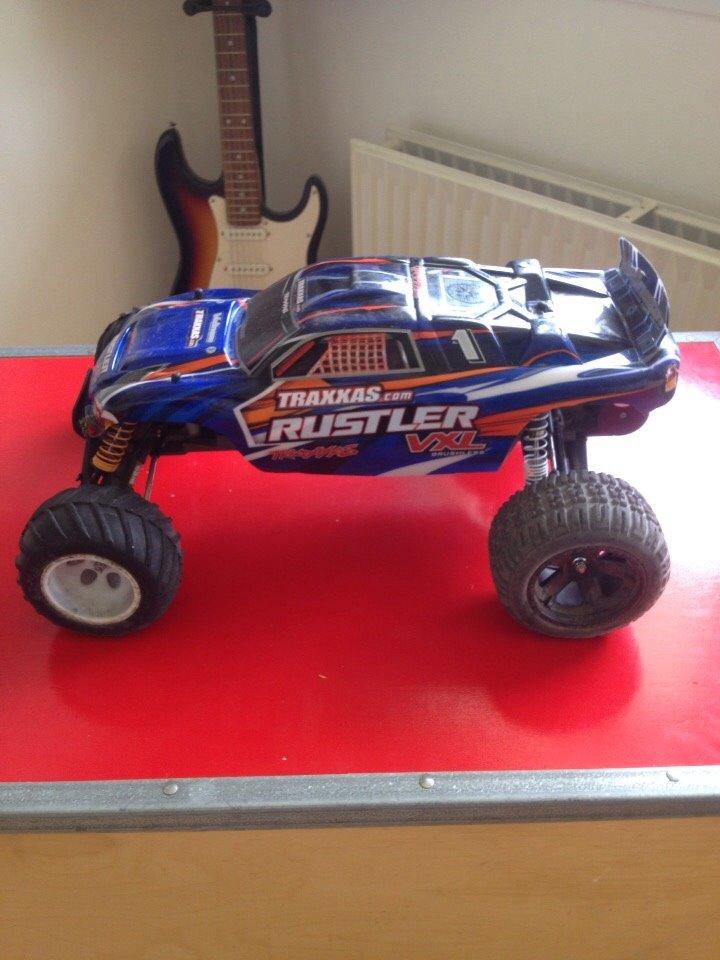 Bil Rustler vxl billede 2