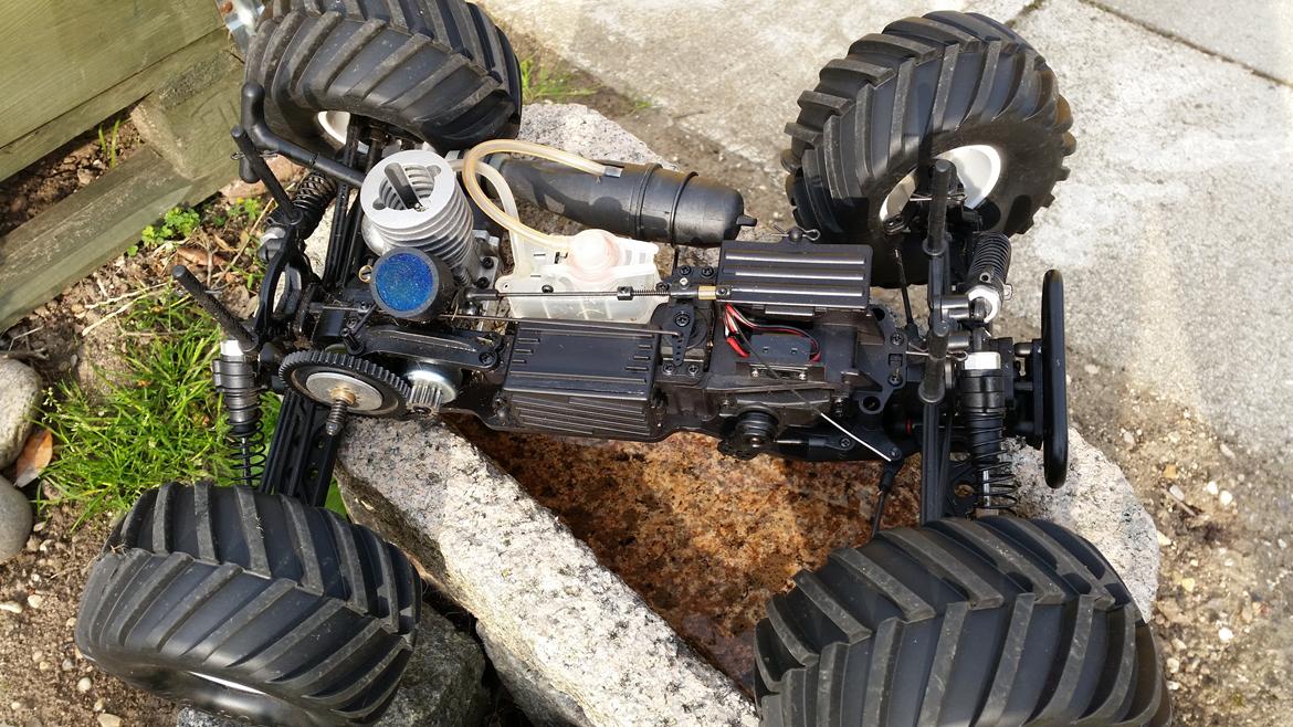 Off-Roader CEN Mg10 MT3  billede 6