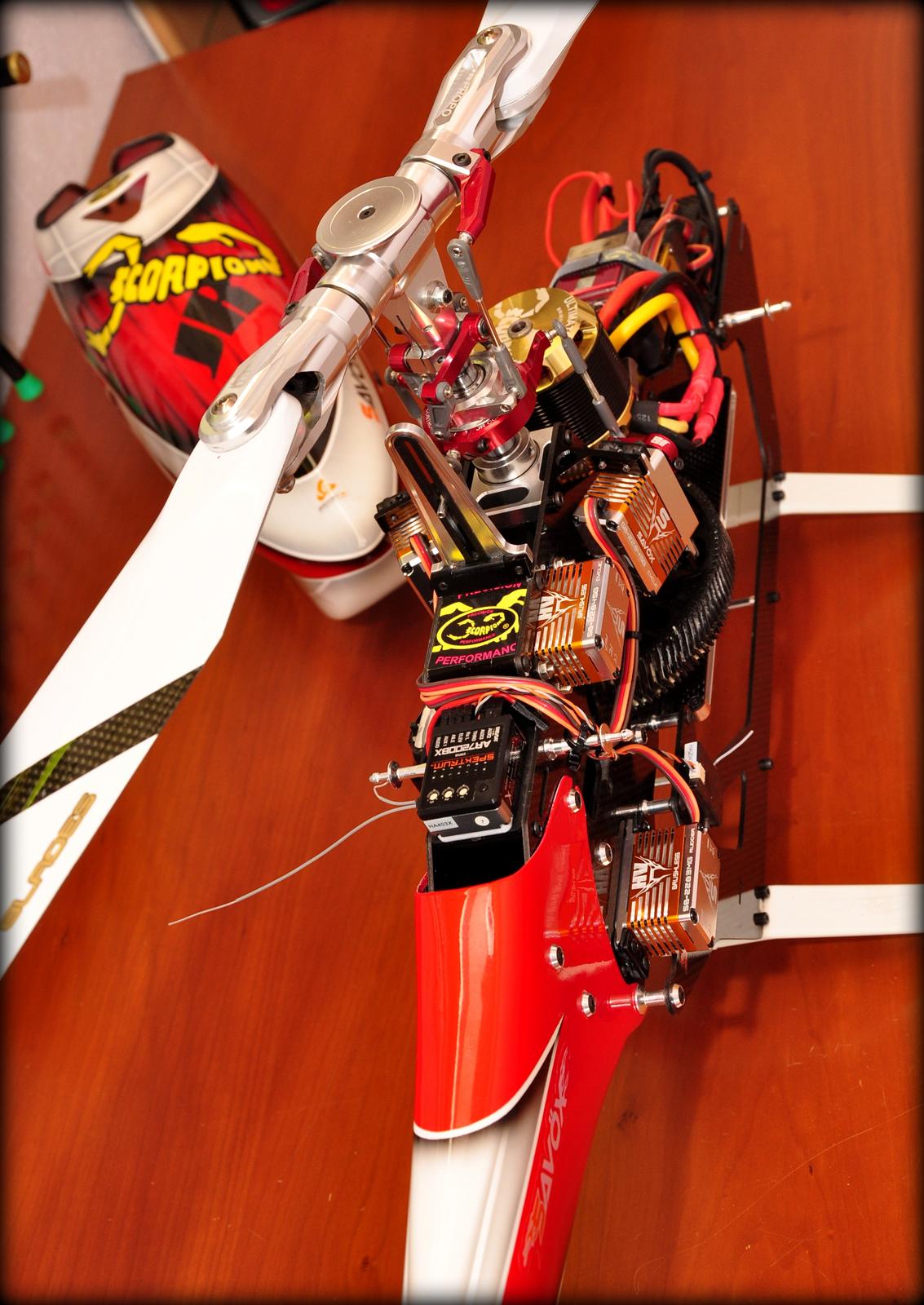 Helikopter JR Forza 700 billede 13