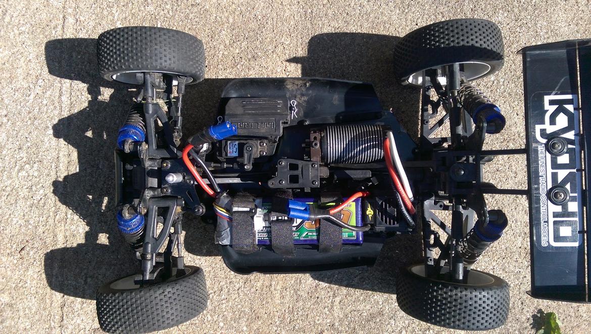 Buggy Kyosho Inferno Neo E billede 5